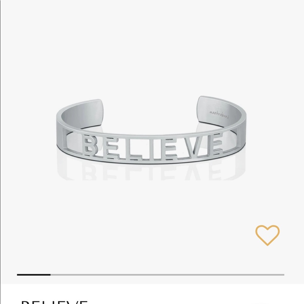 Mantra silver believe bracelet nwt